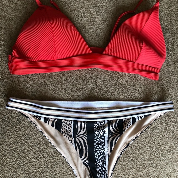 Two- piece Swimsuit LOT - Picture 5 of 15